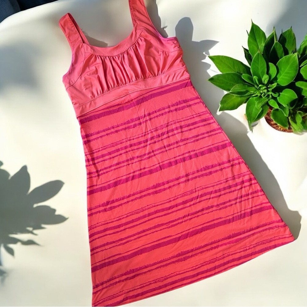 Alpine Design Sporty Scoop Neck Sleeveless Fit Flare Spandex Stripes